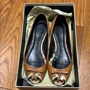 Burberry peep toe flats
